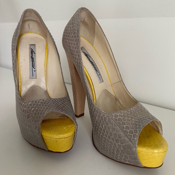 Brian Atwood 3 toned Snakeskin peeptoe platform pump - Picture 5 of 6